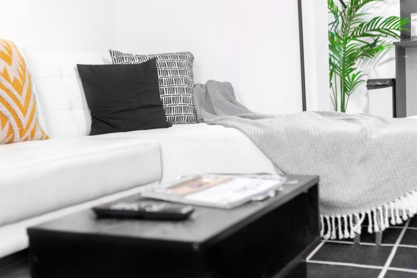 Loft Style Apartment - Near City Centre - Smart Tv- Wifi - Parking - Top Rated - 3Nt Birmingham Exterior foto